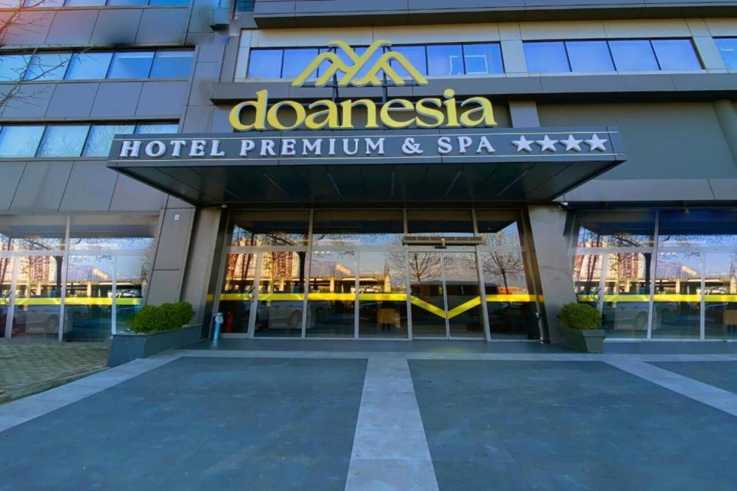 Doanesia Premium Hotel and Spa photo1