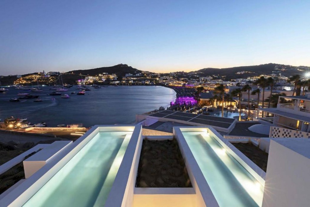 CUBIC Mykonos Seafront Design Suites 2/58
