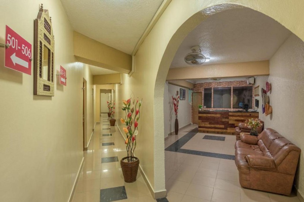 Hotel Raha Tower 5/58