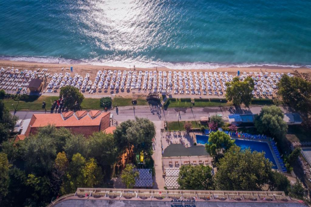 Elpida Beach Hotel in GOLDEN SANDS