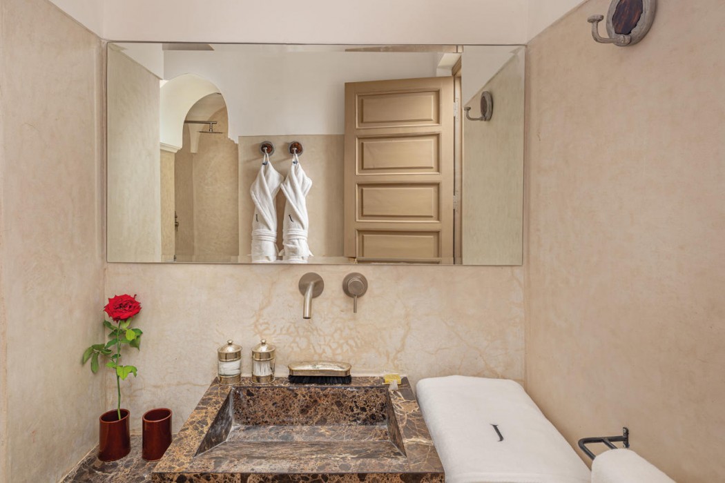 Riad Jaaneman 23/83