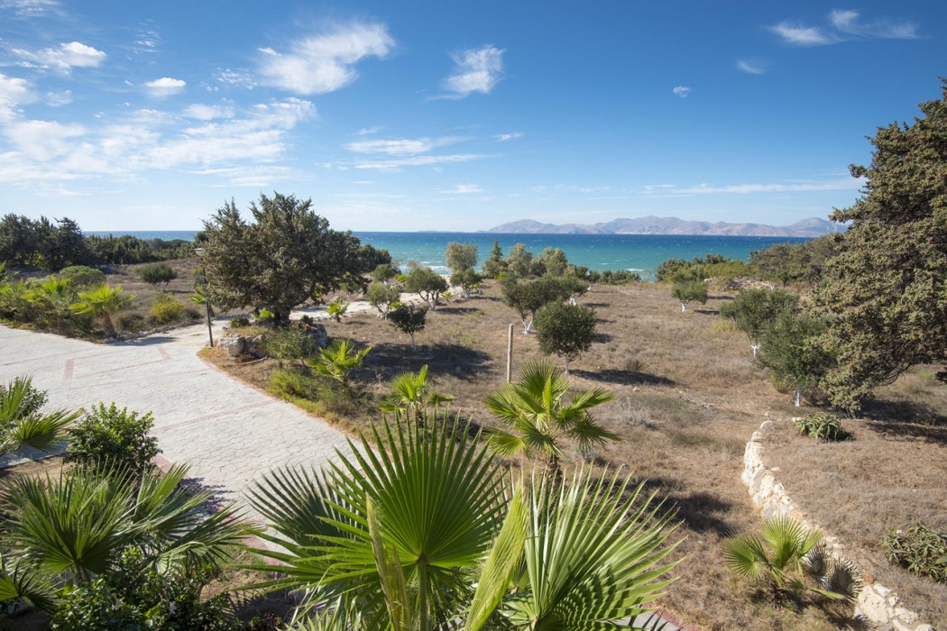 Achilleas Beach Hotel Adults Only 10/120