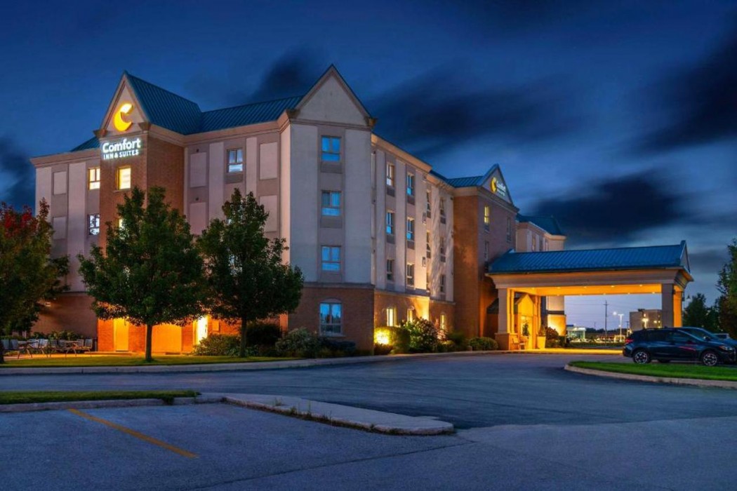 Comfort Inn & Suites Kincardine, ON 1/28
