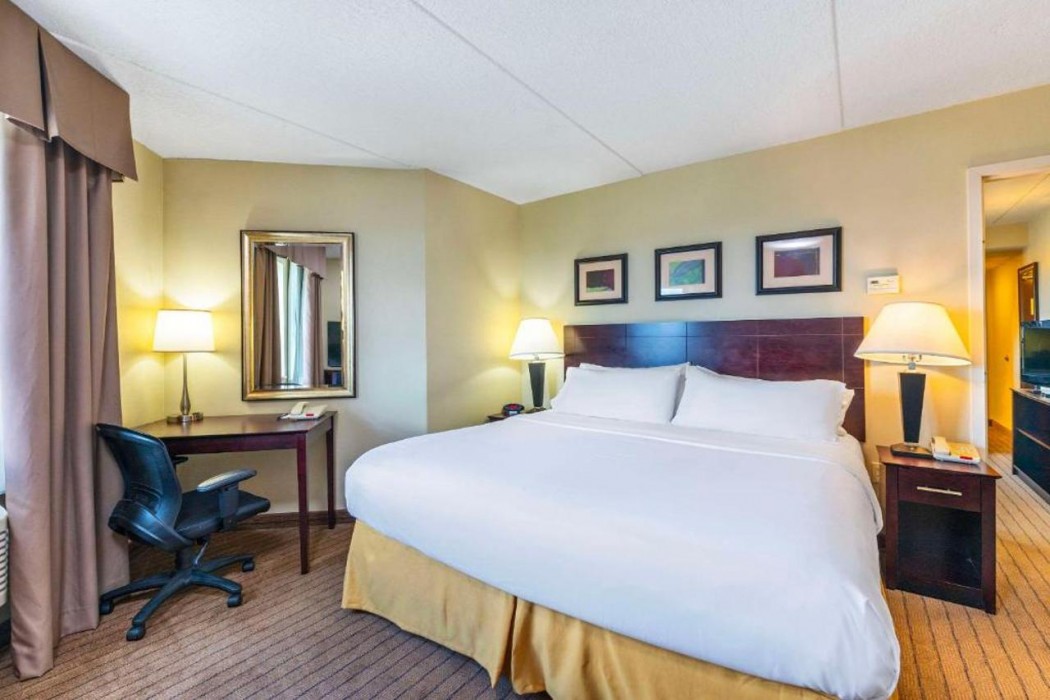 Comfort Inn & Suites Kincardine, ON 14/28