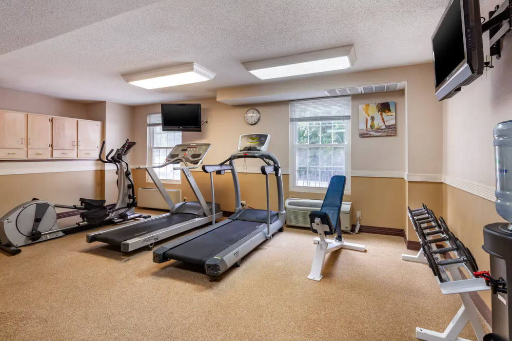 MainStay Suites Foxboro - Mansfield 25/37