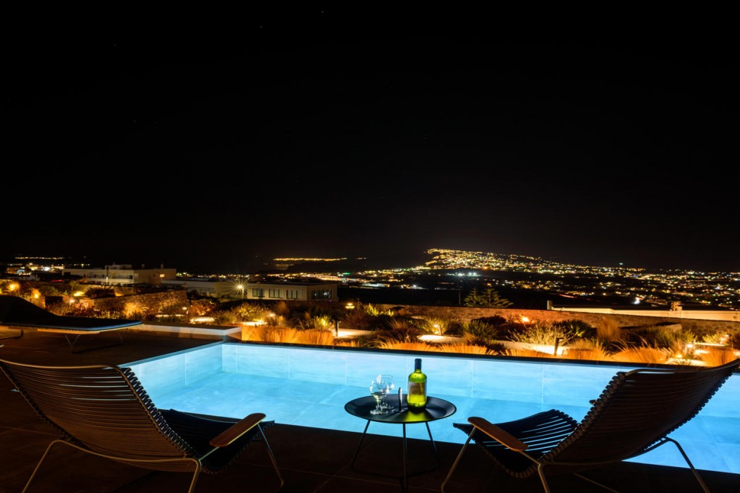 Apikia Santorini Suites - Adults Only 50/85