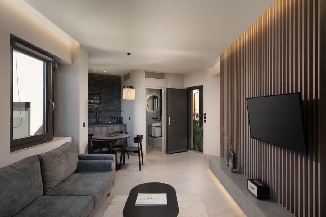 Apikia Santorini Suites - Adults Only 32/85