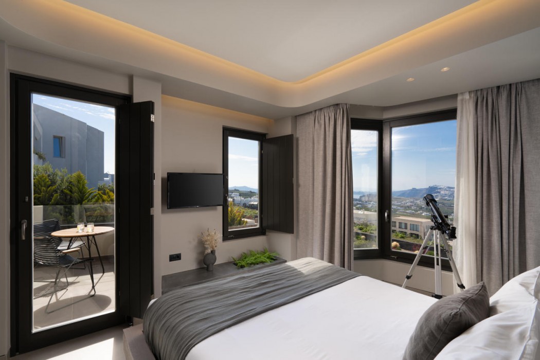 Apikia Santorini Suites - Adults Only 37/85