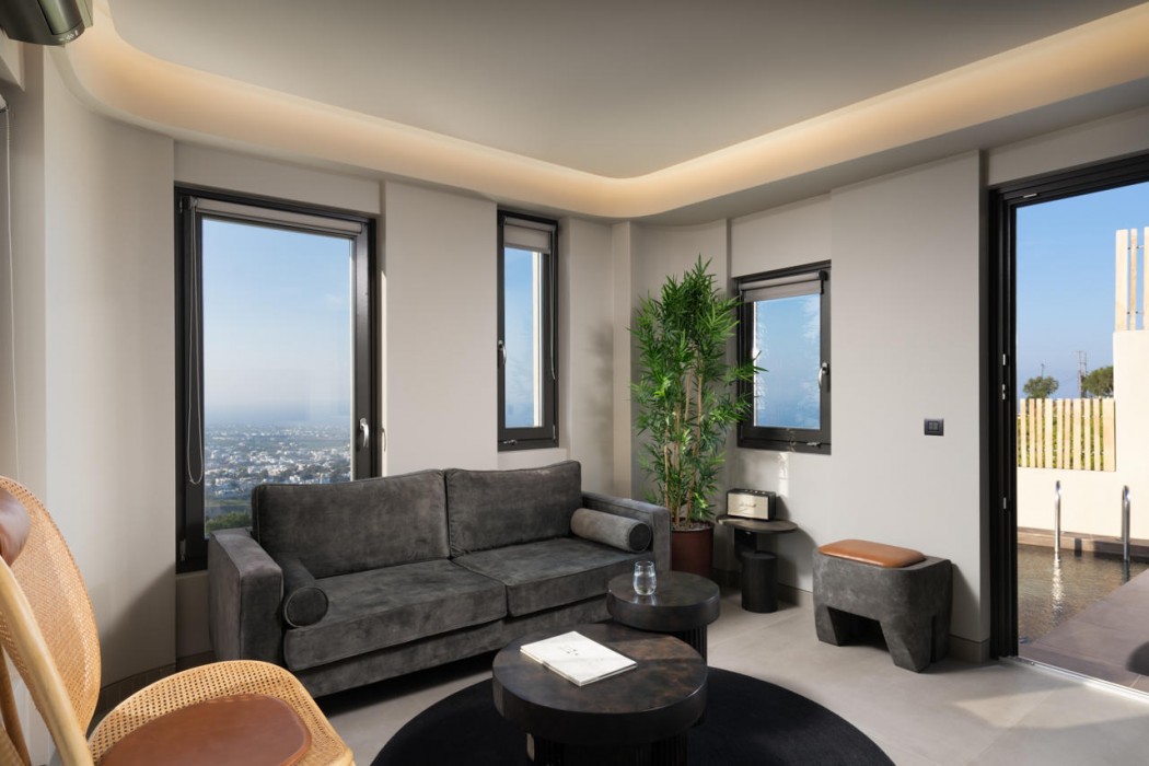 Apikia Santorini Suites - Adults Only 47/85