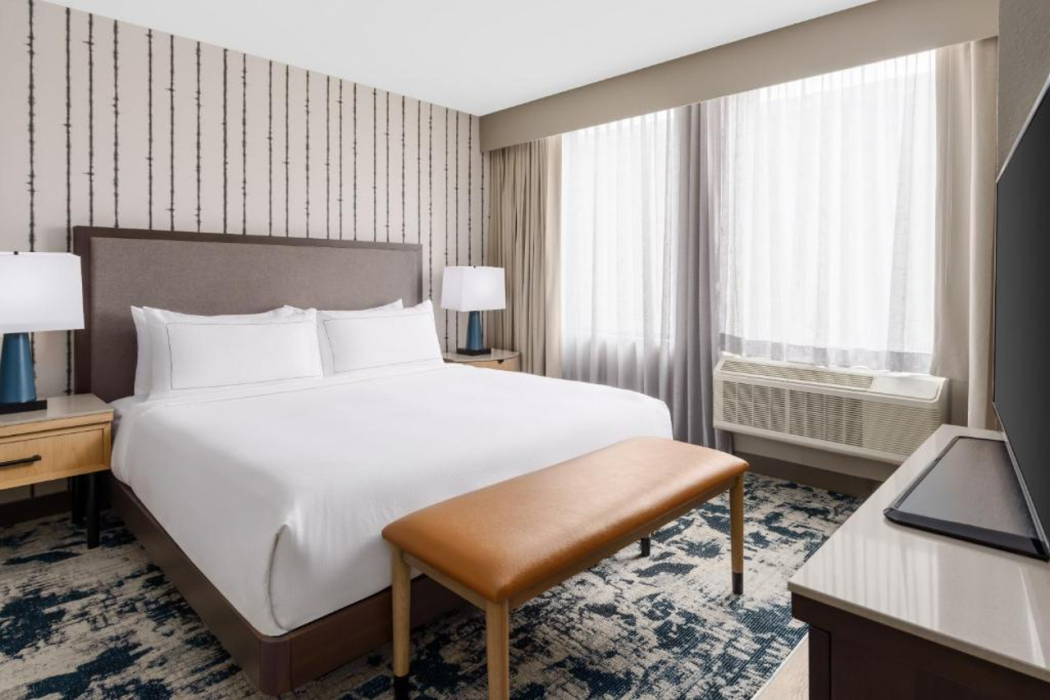 DoubleTree by Hilton Charlotte City Center 5/31