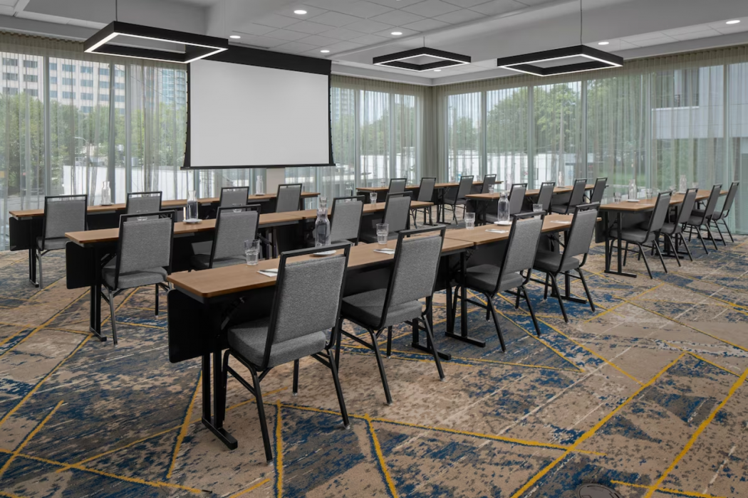 Homewood Suites by Hilton Charlotte Uptown First Ward 12/33