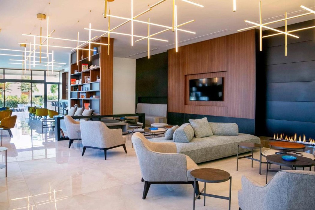 Mercure Larnaca Beach Resort 4/39