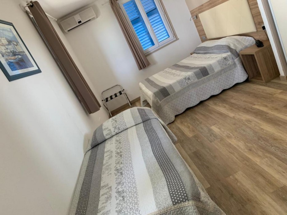 Hotel Bellevue Bastia 18/37