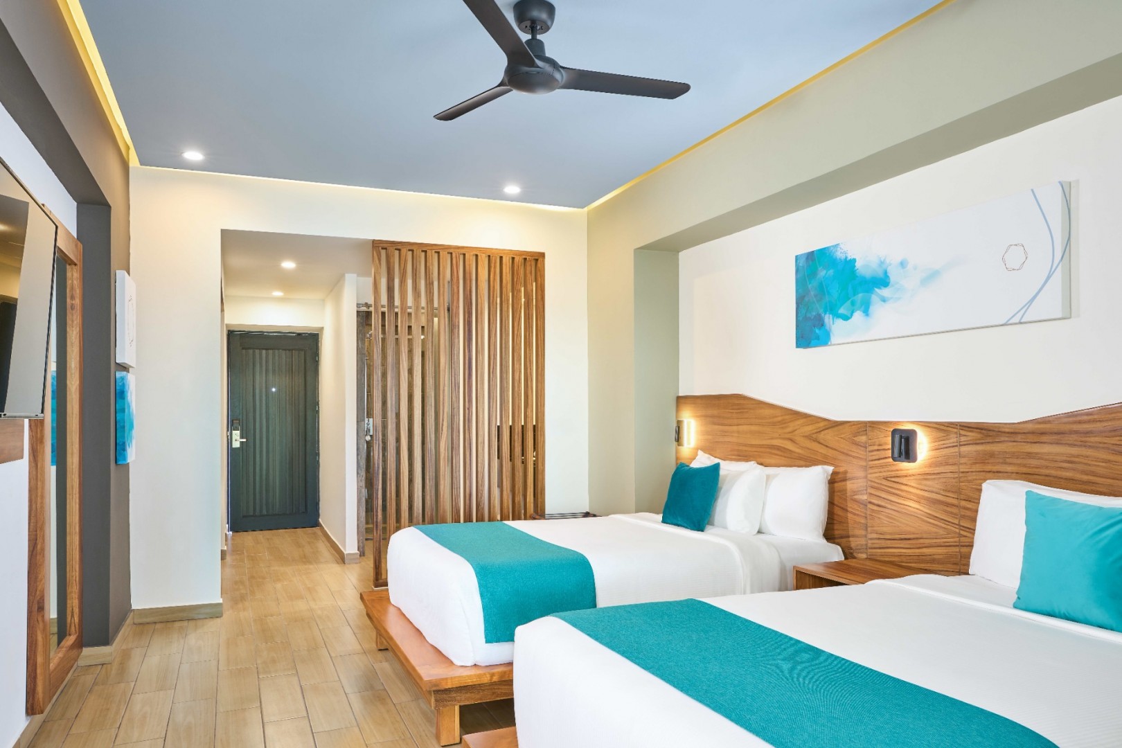 Deluxe Double Partial Lagoon View