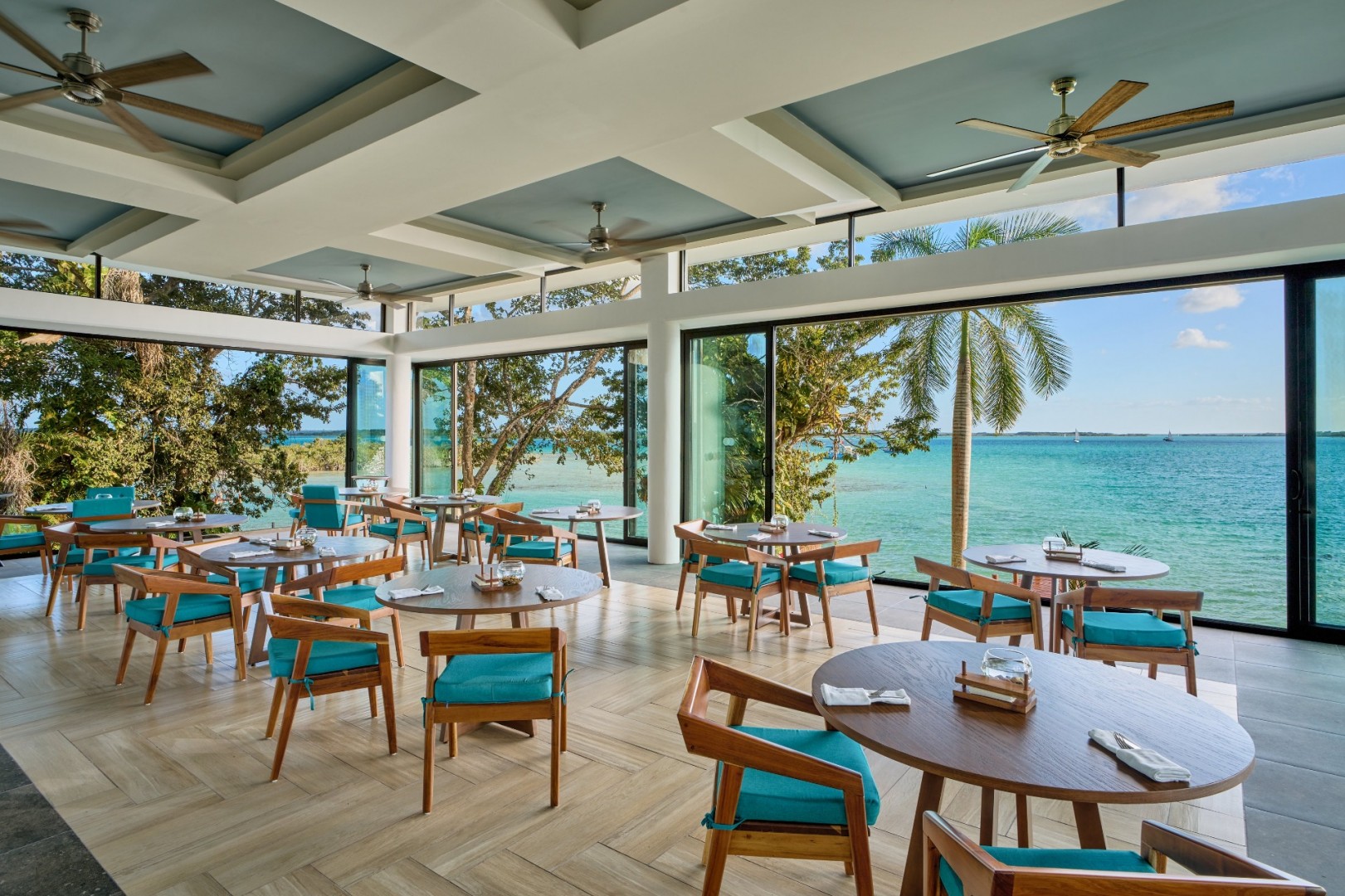Cristalino Lagoon Front Hotel, Restaurant & Spa 35/94