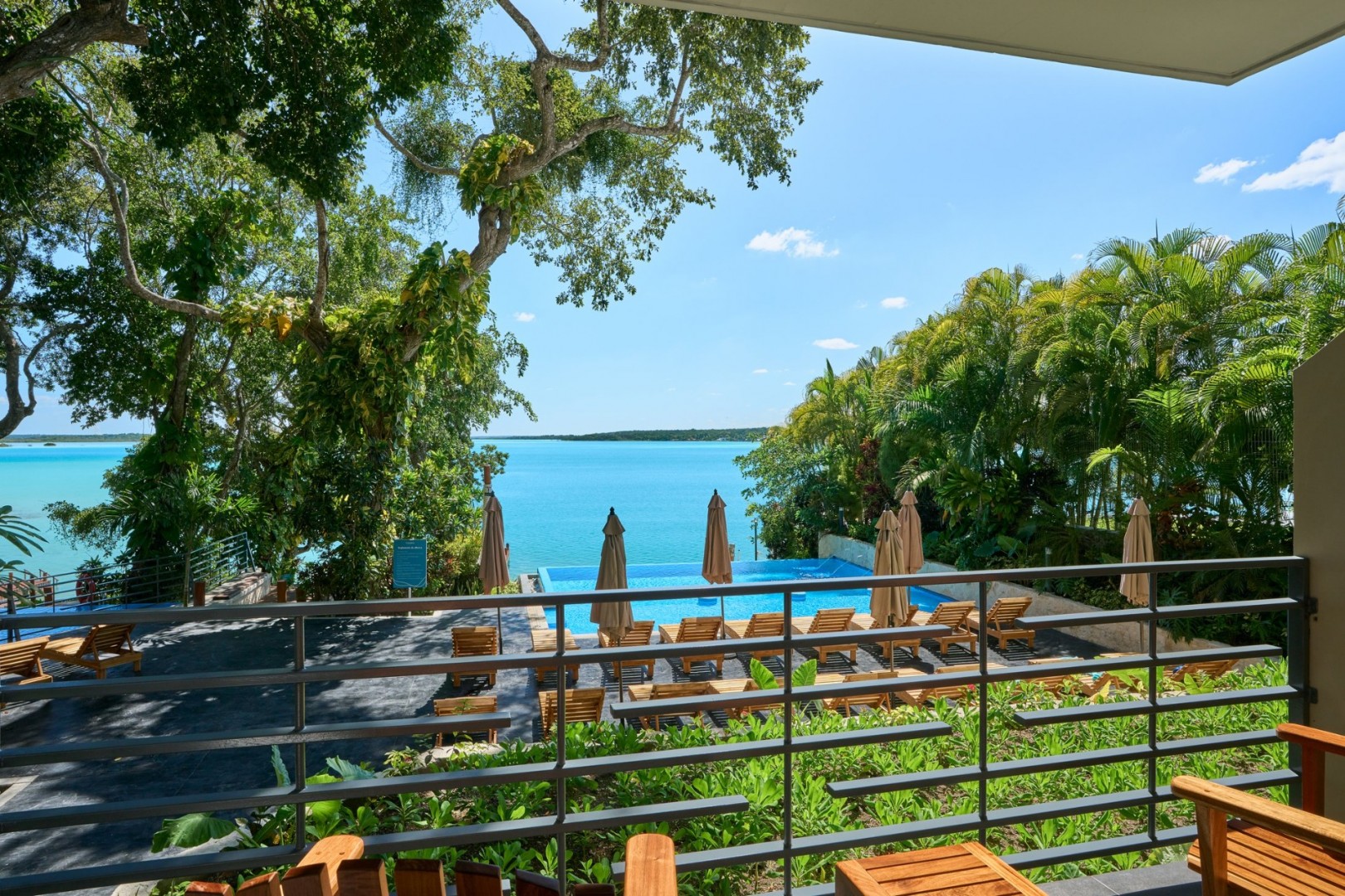 Cristalino Lagoon Front Hotel, Restaurant & Spa 13/94