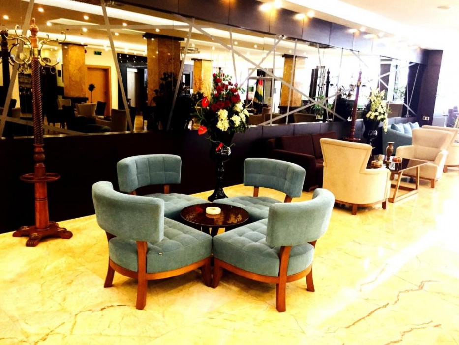 Grand Palace Hotel 39/71