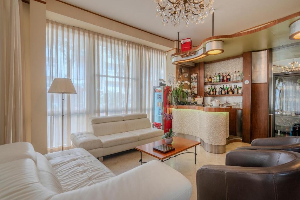 Hotel Mia 50/72