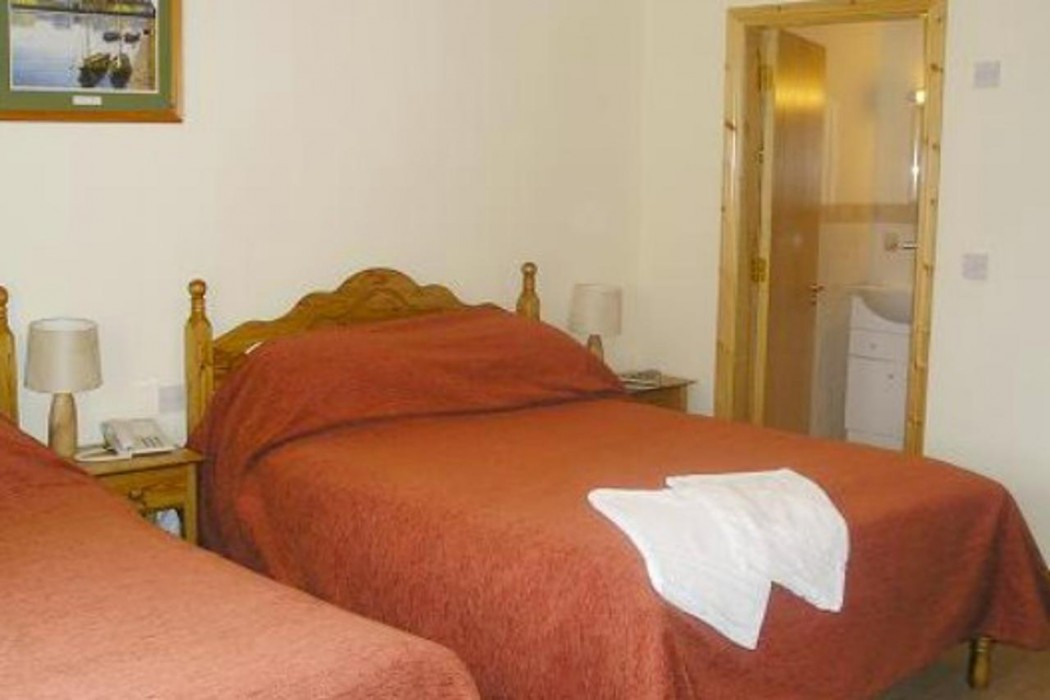 Room at Dan O Hara Farmhouse, CLIFDEN
