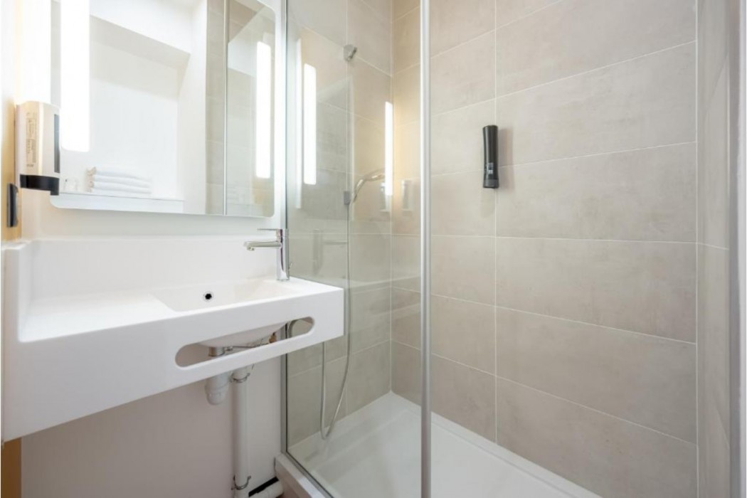 B&B Hotel Toulon Centre Gare 17/28