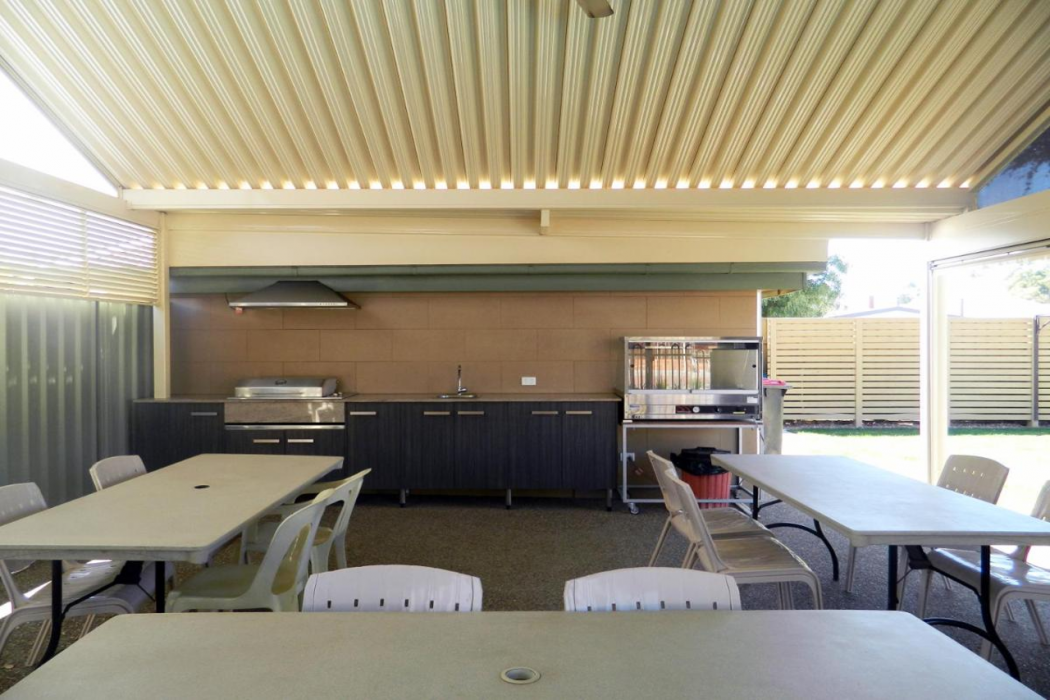 Comfort Inn Clubarham 12/23