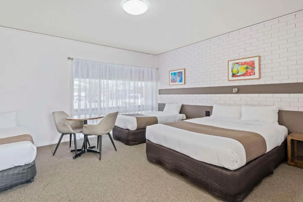 Comfort Inn Clubarham 7/23