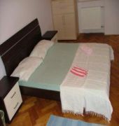 Tia Apartments And Rooms 8/55