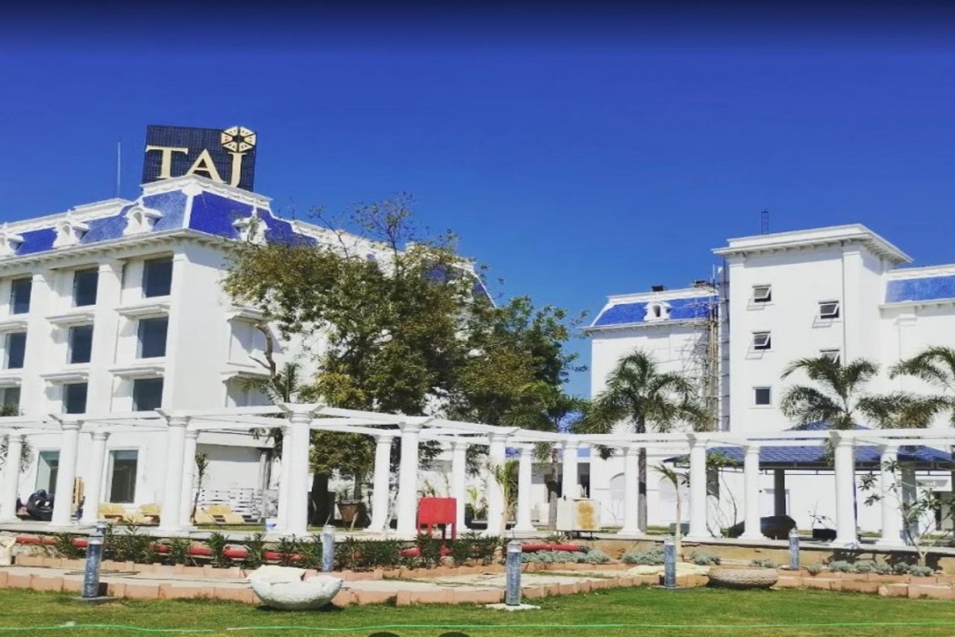 Taj Gandhinagar Resort and Spa 3/52
