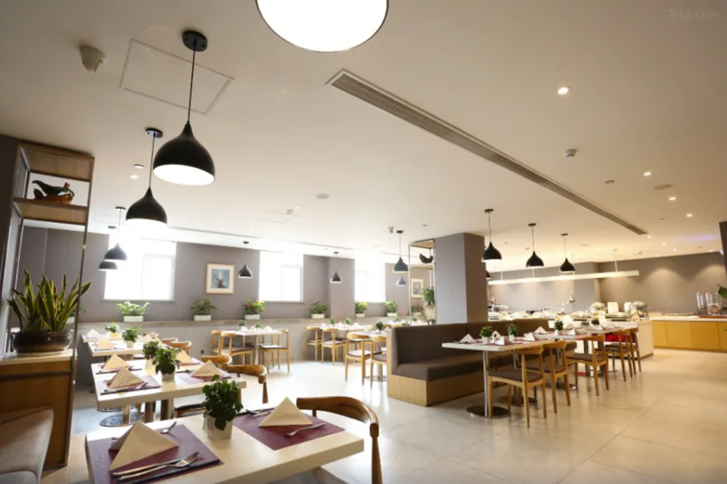 Yitel (Guangzhou Pazhou Exhibition Center Chigang Metro Station) 30/44