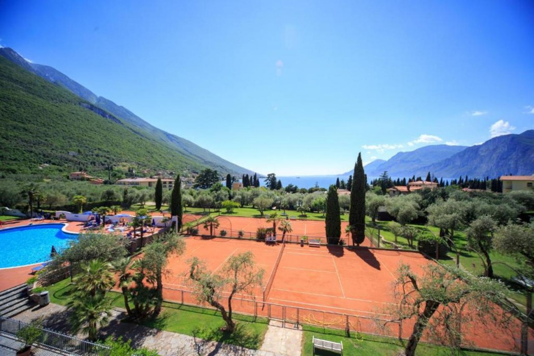 Club Hotel Olivi 32/65