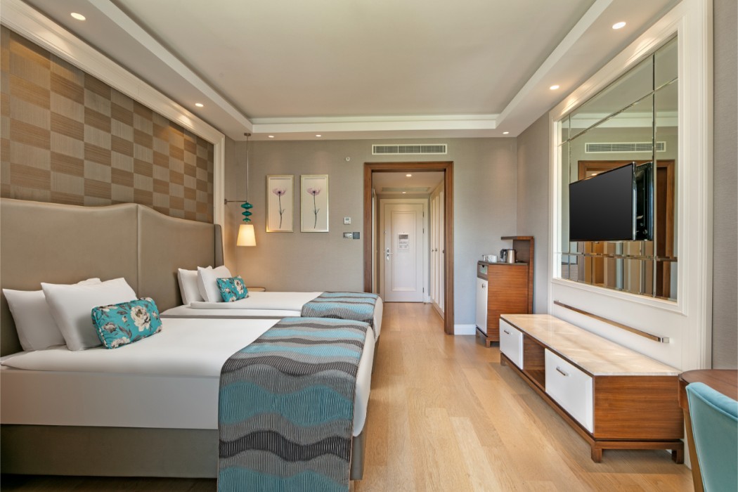 Titanic Deluxe Golf Belek 67/212