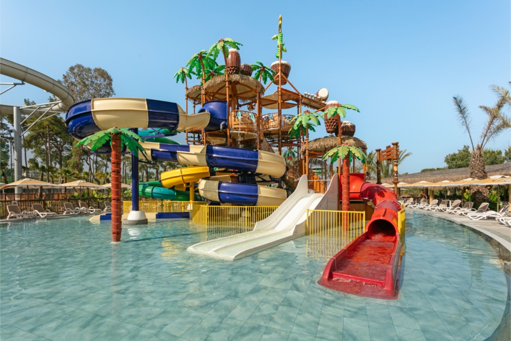 Titanic Deluxe Golf Belek 164/212