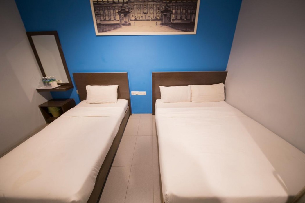 Golden Pearl Hotel 24/45