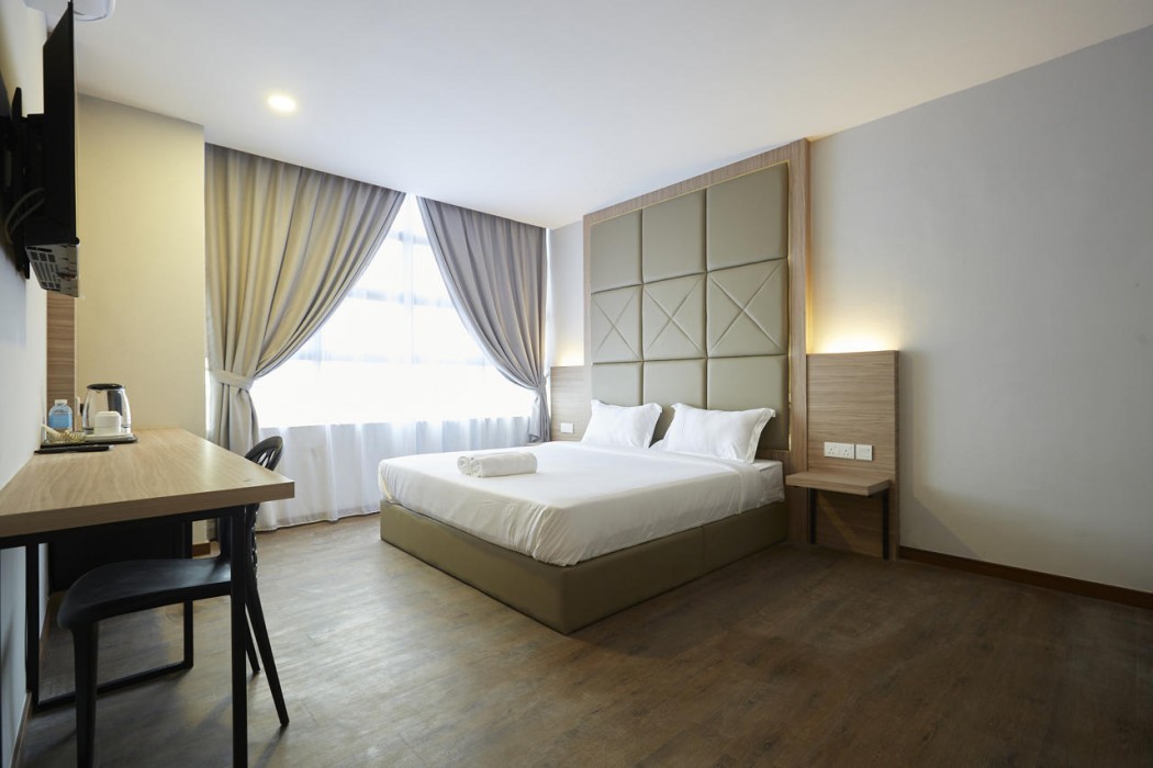 RM Hotel Muar 61/118