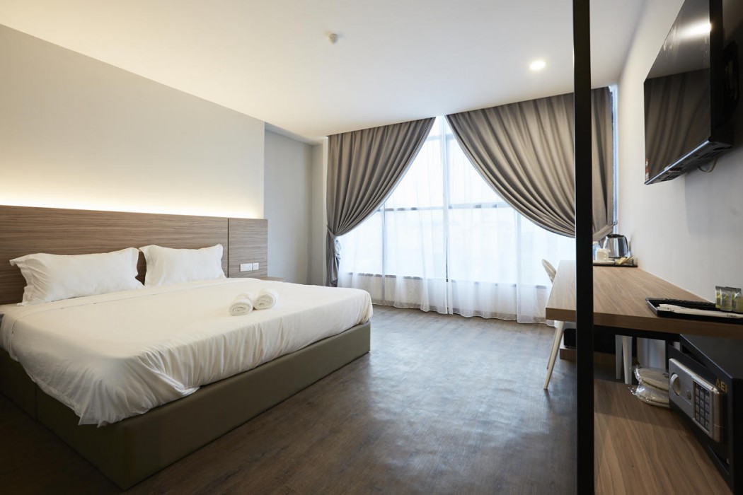 RM Hotel Muar 25/118