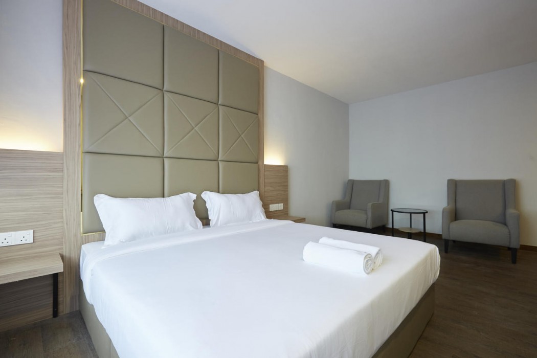 RM Hotel Muar 66/118