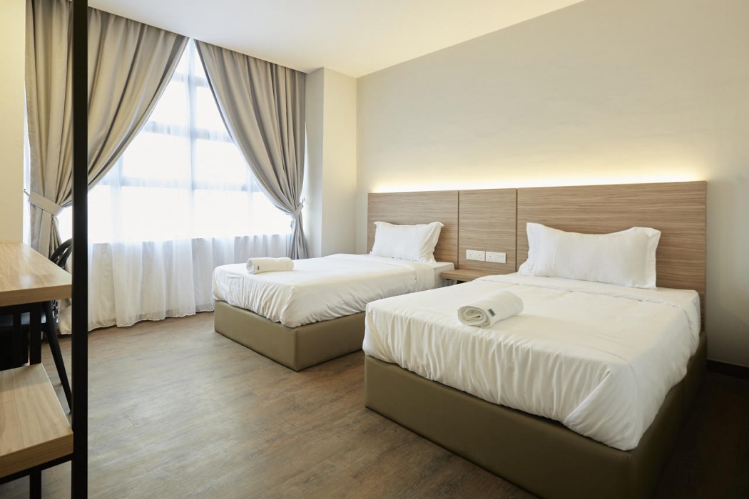 RM Hotel Muar 34/118