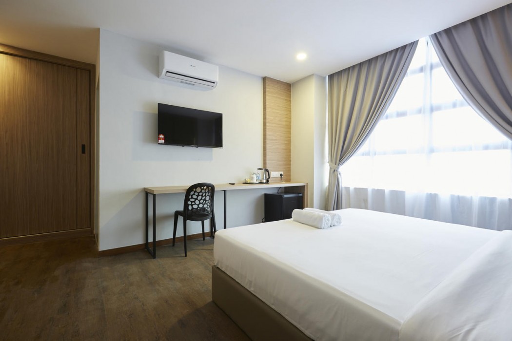 RM Hotel Muar 67/118