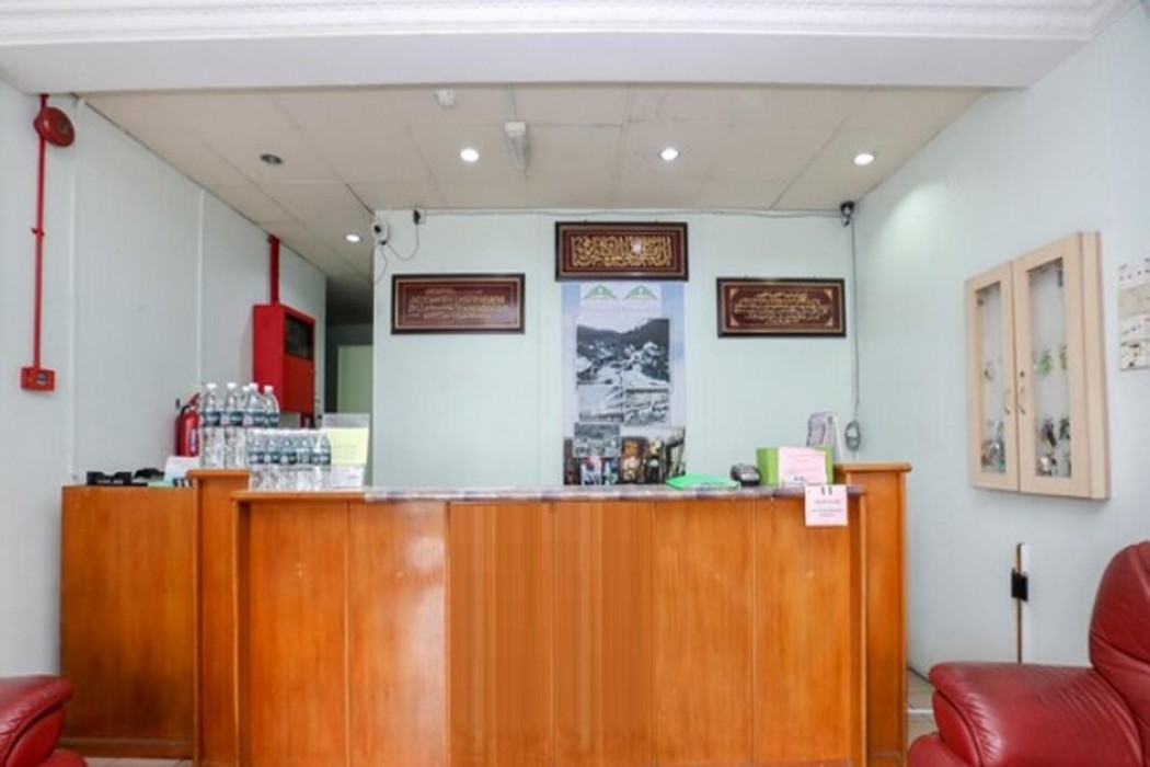 Madani Muslim Hotel 7/34