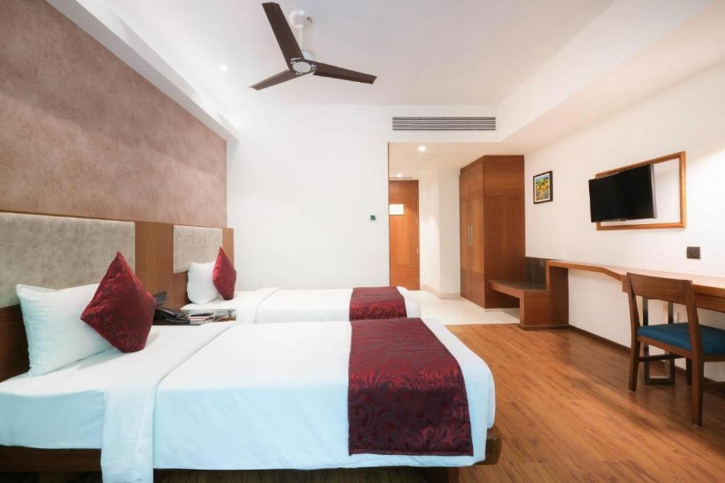 7 APPLE HOTEL VIMANNAGAR, PUNE 18/52