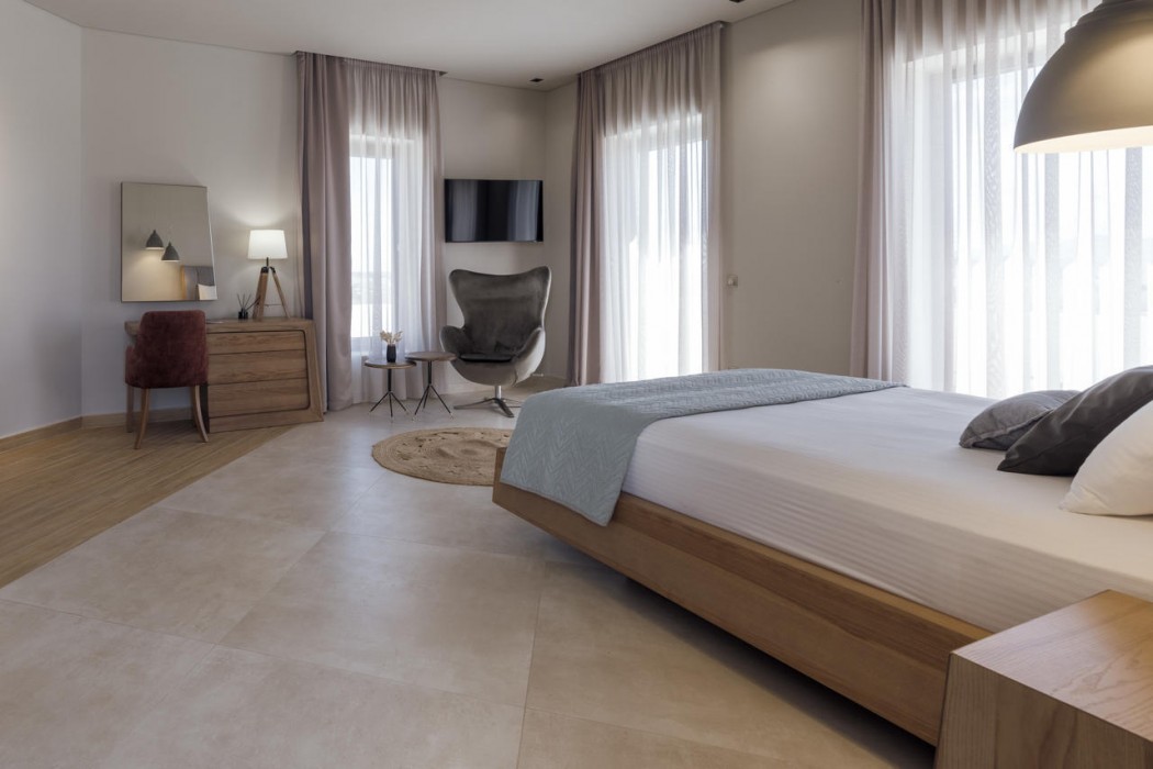 El Mar Naxos 7/41
