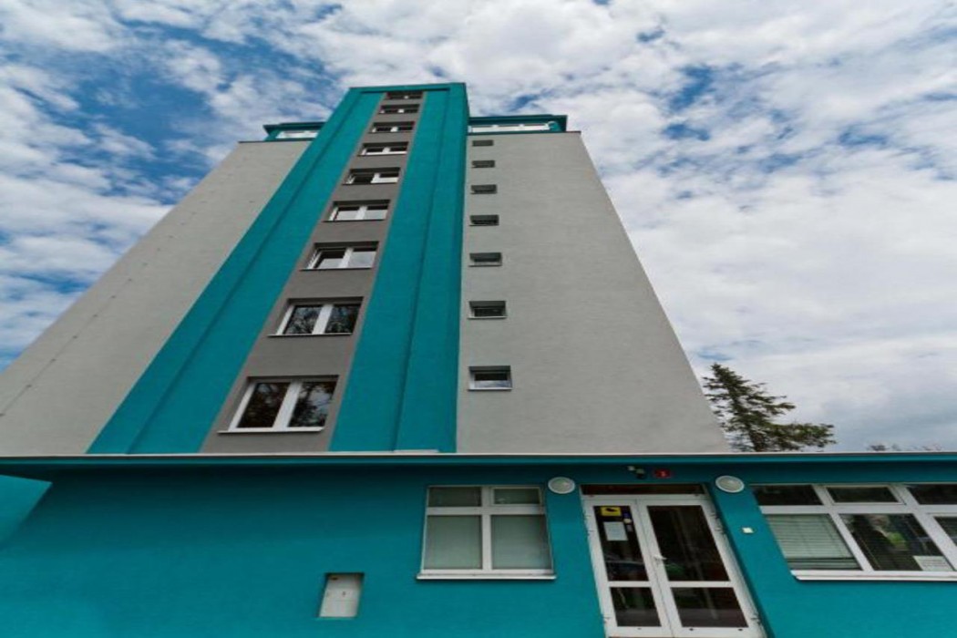 Hotelak Martinov 1/60