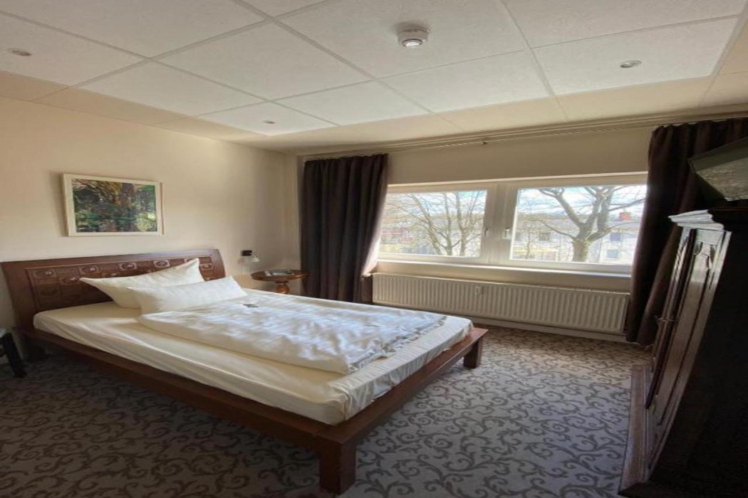 Hotel Gutenberger 18/65