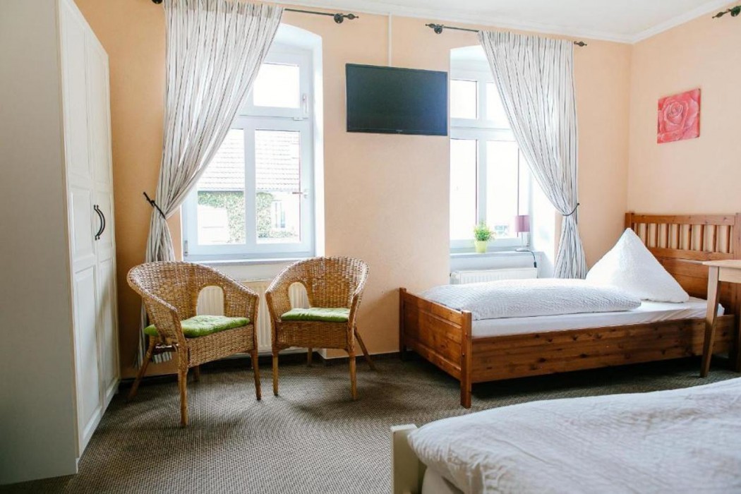 Landhotel Airport-Inn 14/43