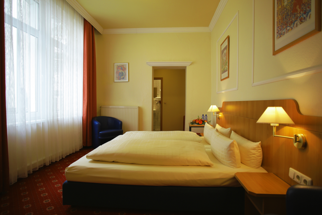 Hotel Konigshof 16/58