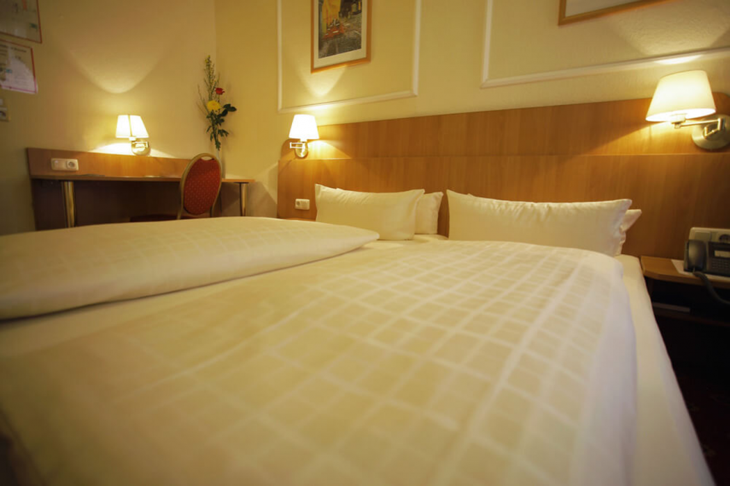 Hotel Konigshof 12/58