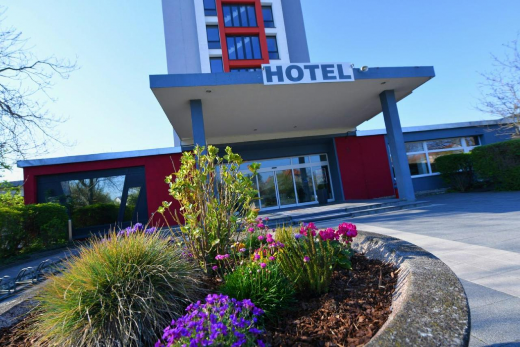 SKYHOTEL Merseburg 1/27
