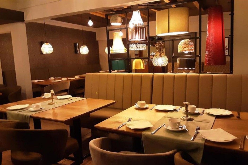 Hotel Restaurant Laux 25/60