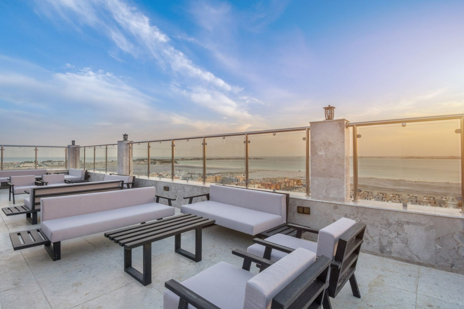 فندق اناله الخبر(Enala Hotel EL Khobar) 18/37