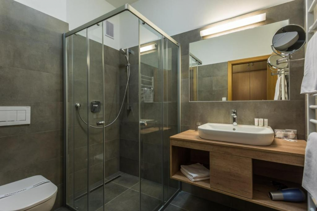 Sareza Hotel 5/48